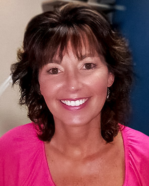 Rhonda at Fringe Salon in Anoka
